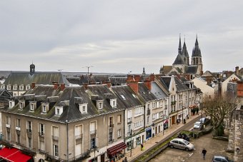 737A1075HDR Rue Saint Lubin