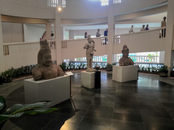 190 Musée National d'Angkor