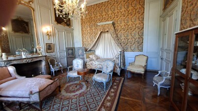 Château de Bouges null