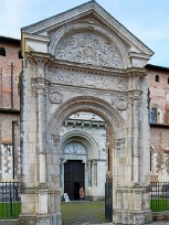 737A1542 Basilique Saint-Sernin